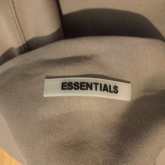 Essentials Kahki Medium Hoodie - Picture 7 of 7